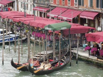 Photo for: How to Make Your Spirit Brand Stand Out in Vacation Markets